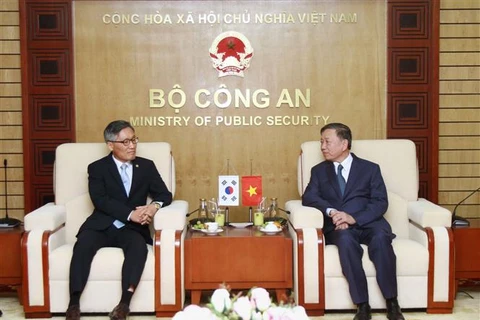 Afianzan Vietnam y Corea del Sur cooperación policial