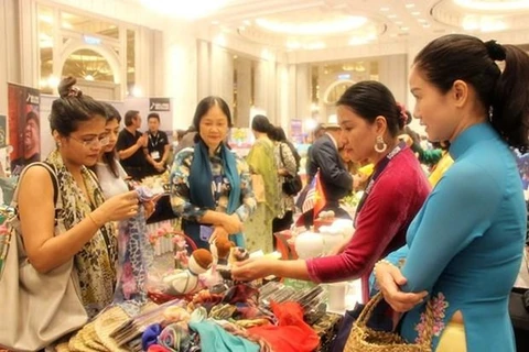 Participa Vietnam en Feria Internacional de Caridad en Malasia