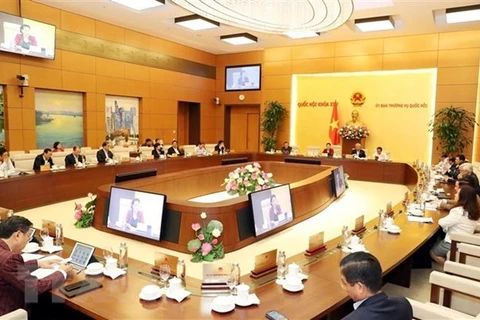 Comité Permanente de la Asamblea Nacional de Vietnam celebra su 39 reunión