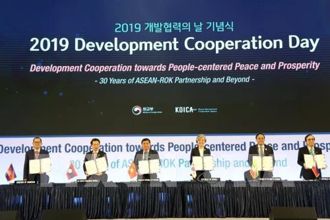 Acuerdan la ASEAN y Corea del Sur unir esfuerzos para construir ciudades inteligentes