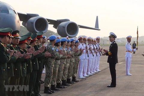 Parten oficiales vietnamitas hacia Sudán del Sur para operación de mantenimiento de la paz de ONU