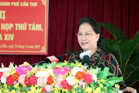 Anuncia máxima legisladora de Vietnam resultado del octavo período de sesiones parlamentarias al electorado 