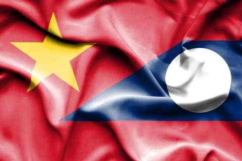 Felicitan dirigentes de Vietnam a Laos por su Día Nacional