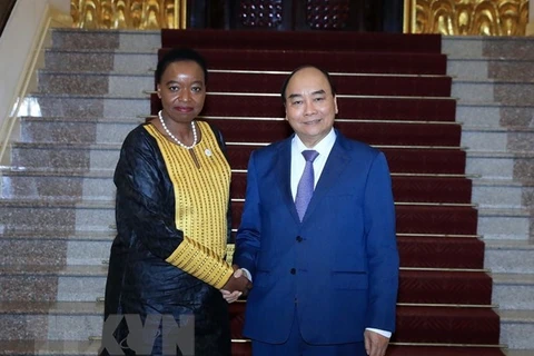 Primer ministro de Vietnam aboga por robustecer cooperación comercial con Kenia