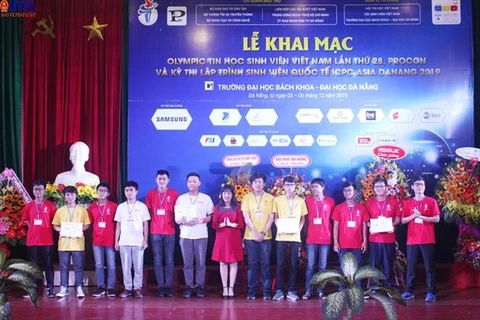 Nutrida participación en Olimpiada de Computación y Concurso Internacional de Programación en Vietnam