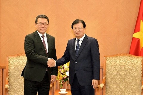 Amplían Vietnam y Mongolia los lazos comerciales