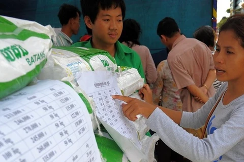 Aumenta Camboya el fondo de asistencia a los productores de arroz