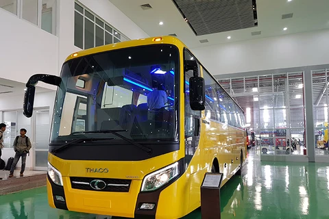 Exporta empresa vietnamita THACO autobuses a Filipinas
