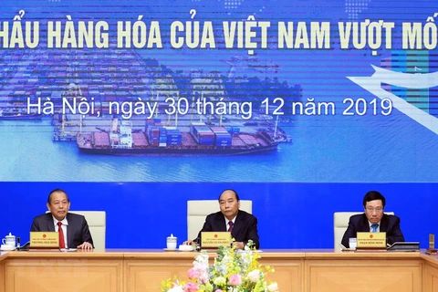 Supera comercio exterior de Vietnam dos billones de dólares en seis años 