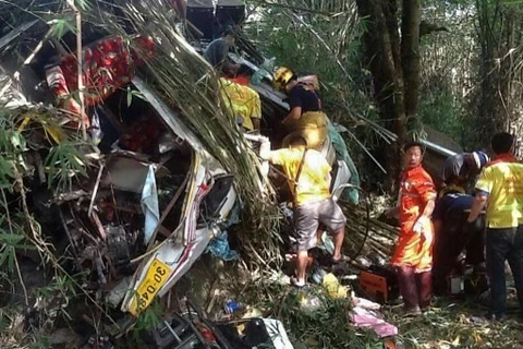 Al menos 19 personas murieron en accidente en frontera Myanmar- Tailandia