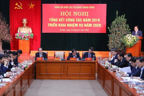 Comité partidista en bloque de órganos centrales de Vietnam traza orientaciones para 2020