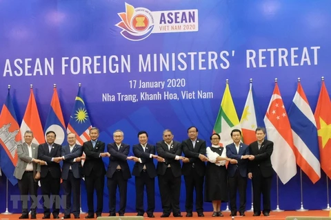 Reitera ASEAN compromiso con estructura regional abierta y multilateralismo