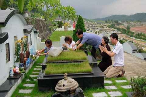 Tributo a ancestros, hermosa tradición vietnamita