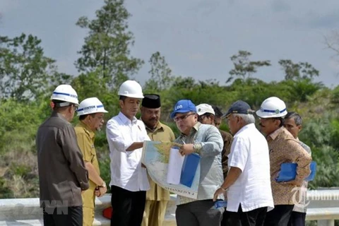 Indonesia proyecta atraer más de 63 mil millones de dólares en inversiones para 2020