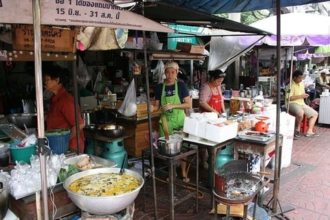 Celebrará Tailandia la parada de camiones de comida más grande del mundo