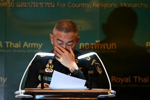 Jefe del Ejército de Tailandia pide disculpas tras tiroteo masivo