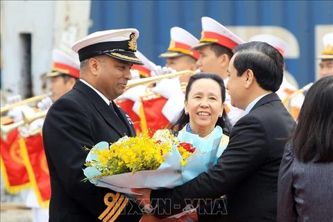 Buque británico de reconocimiento visita ciudad vietnamita de Hai Phong