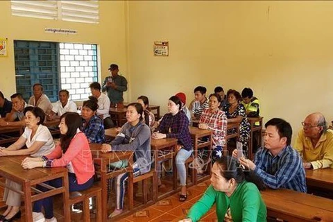 Respaldan a camboyanos de origen vietnamita en integración en sociedad local