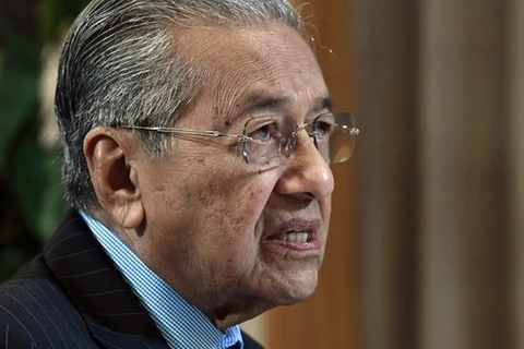 Mahathir permanecerá como premier de Malasia hasta después de APEC en noviembre