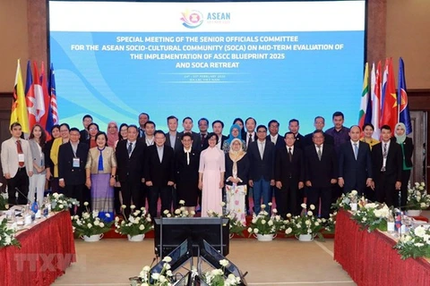 Altos funcionarios encargados de Comunidad Socio-Cultural de ASEAN se reúnen en Vietnam 