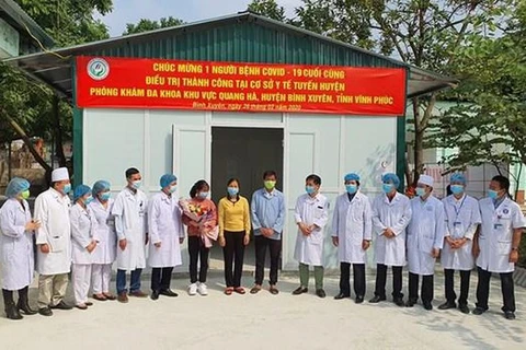 Último paciente de COVID-19 en Vietnam recibe alta médica