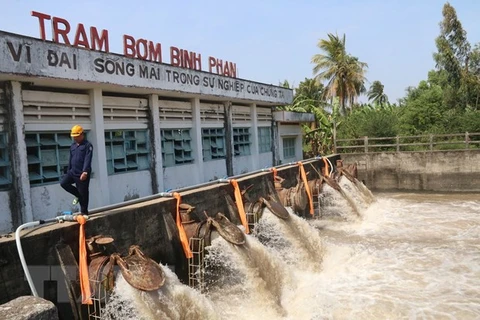 Banco Mundial apoya suministro de agua potable en Delta del Mekong 