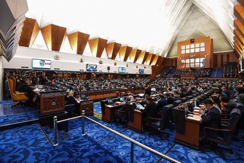 Retrasa Malasia la primera sesión del Parlamento en 2020