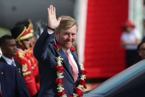 Presidente de Indonesia recibe al rey de Países Bajos