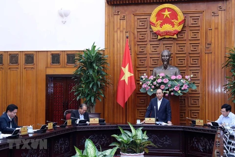 Premier vietnamita insta a acelerar importantes proyectos de transporte