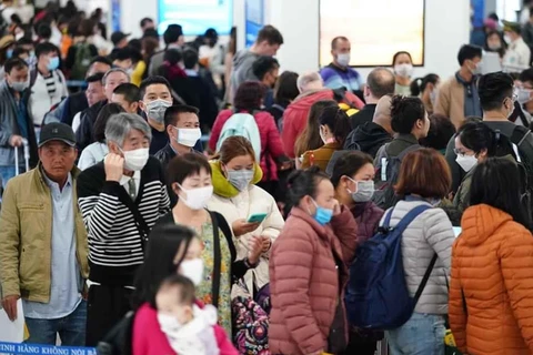 Declaración electrónica obligatoria de salud a pasajeros en Vietnam por coronavirus