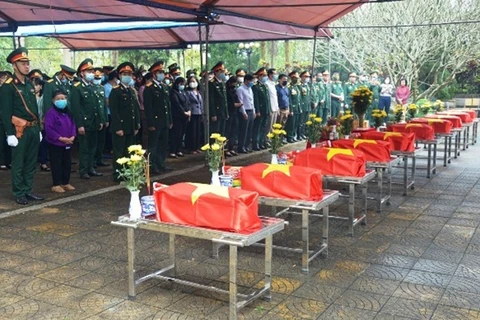 Celebran en provincia vietnamita homenaje póstumo a mártires caídos