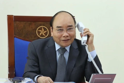 Premier vietnamita mantiene conversaciones telefónicas con homólogos de Laos y Camboya