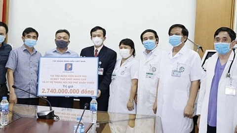 Grupo Nacional de Petróleo de Vietnam suma esfuerzos contra el COVID-19