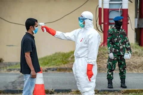 Extiende Indonesia tiempo de trabajo desde domicilio a causa de COVID-19