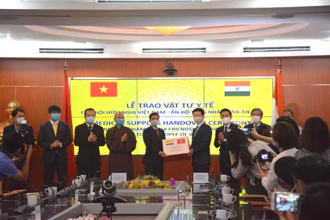 Vietnam apoya la India en combate al COVID-19 