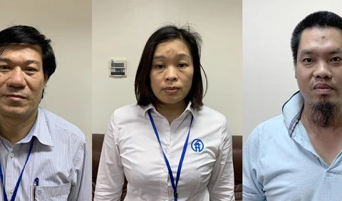 Arrestado director de centro sanitario de Hanoi por irregularidades en compra de equipos contra el COVID-19