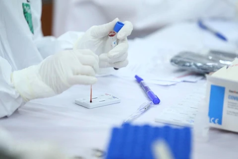 Suman ya 255 pacientes de coronavirus curados en Vietnam