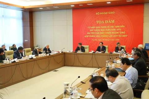 Estrategia diplomática flexible, clave del éxito en negociaciones de Vietnam