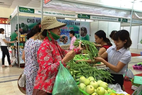 Hanoi refuerza inspecciones de seguridad alimentaria e higiene