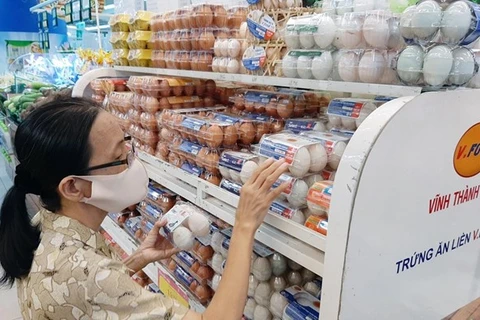 Aumentan ventas y número de clientes en supermercados en Vietnam