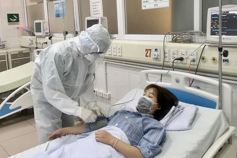 Retornado de UAE confirmado como paciente 313 de COVID-19 en Vietnam