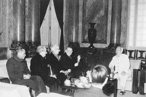 Efectúan coloquio en línea sobre el Presidente Ho Chi Minh en Estados Unidos