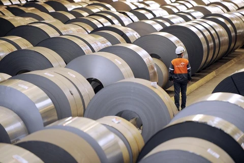 EE.UU. informa inicio de investigaciones contra supuesta evasión fiscal de empresas importadoras de acero vietnamita