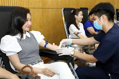 Promueve Vietnam campaña de donación de sangre en 2020