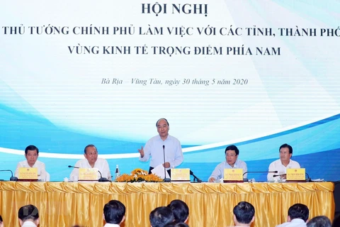 Premier de Vietnam exige estimular avance de la zona económica clave del Sur