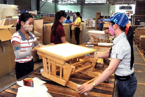 Vietnam reporta alza en establecimiento de nuevas empresas