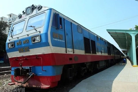Ciudad Ho Chi Minh reduce tarifa de trenes durante el verano