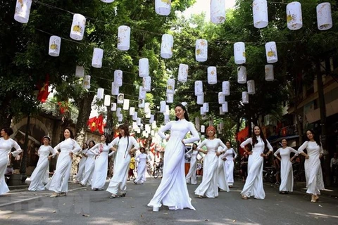 Celebrarán Festival Ao Dai en ciudad antigua de Hoi An