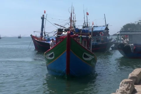 Vietnam pide cooperación de China en investigar un incidente relacionado con un barco pesquero vietnamita