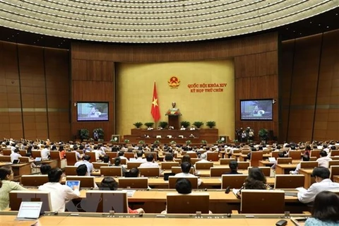 Parlamento de Vietnam continúa debates sobre el desarrollo socioeconómico